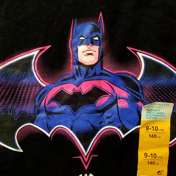 PRIMARK BATMAN T-SHIRT LOGO SIZE 9-10YRS *NEW* - Picture 1 of 4